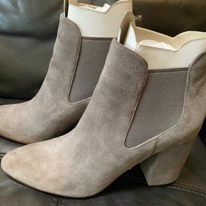 Cole Hann NIB bootie 8.5m Whitlyn Block-Heel Booti